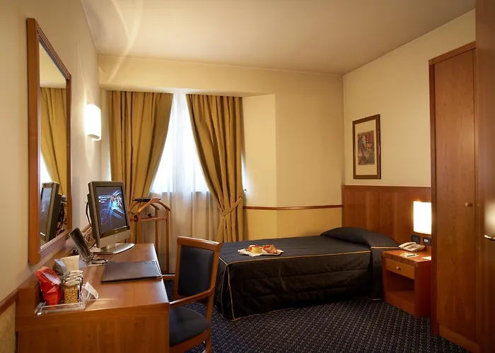 Hotel Pacific Fortino 4*